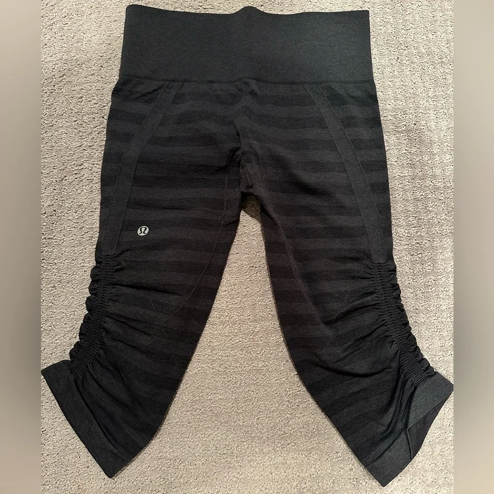 Lululemon In The Flow Crop Capris - Picture 4 of 4